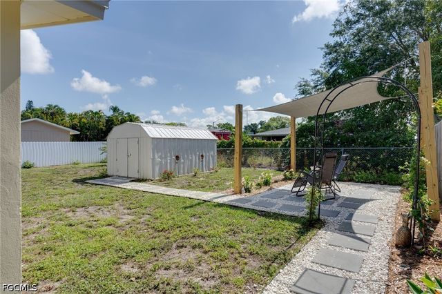 4855 West DR, Fort Myers, FL 33907