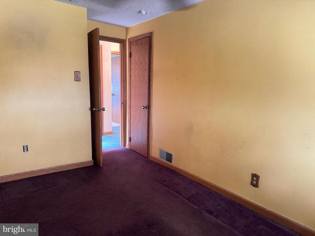 1088 TAYLOR DR, Folcroft, PA 19032