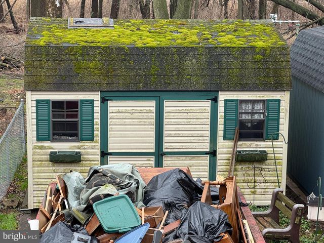 1088 TAYLOR DR, Folcroft, PA 19032