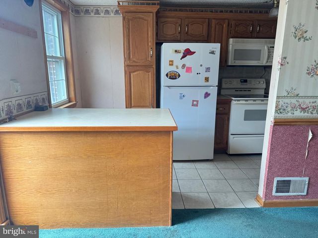 1088 TAYLOR DR, Folcroft, PA 19032