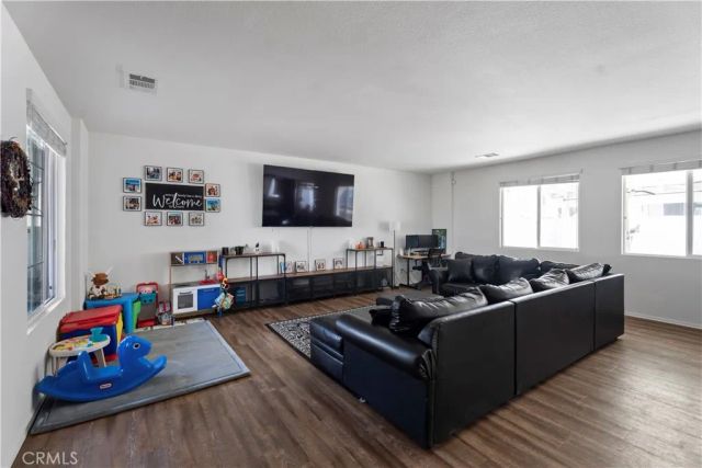 3034 W Jackman Street, Lancaster, CA 93536