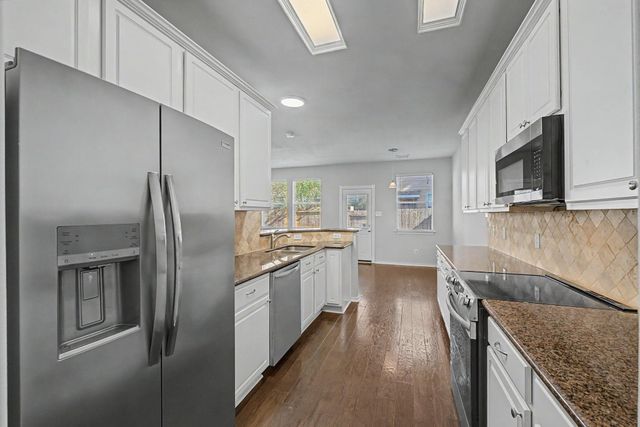 43 S Camellia Grove Circle, The Woodlands, TX 77382