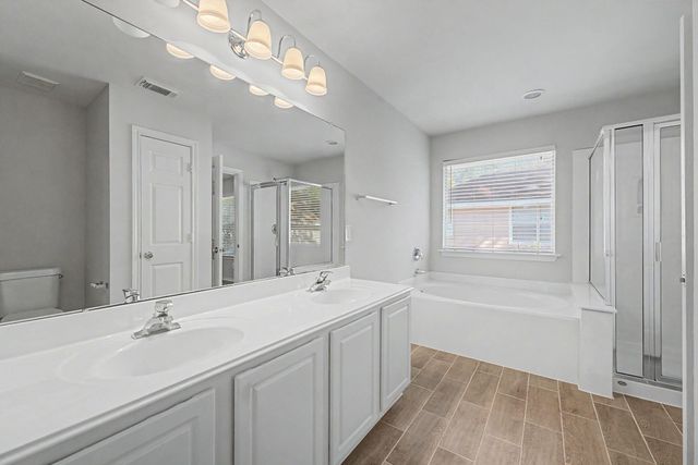 43 S Camellia Grove Circle, The Woodlands, TX 77382