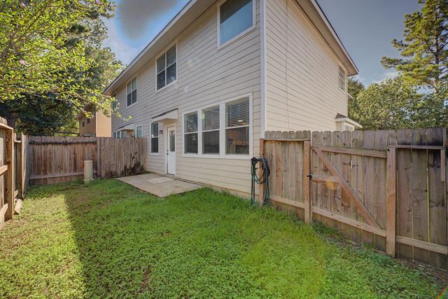 43 S Camellia Grove Circle, The Woodlands, TX 77382