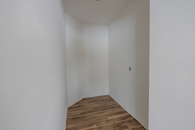 1909 S Stone Creek Boulevard, Urbana, IL 61802