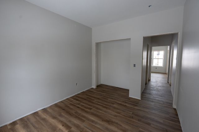 1909 S Stone Creek Boulevard, Urbana, IL 61802