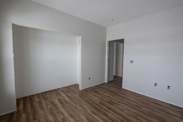 1909 S Stone Creek Boulevard, Urbana, IL 61802