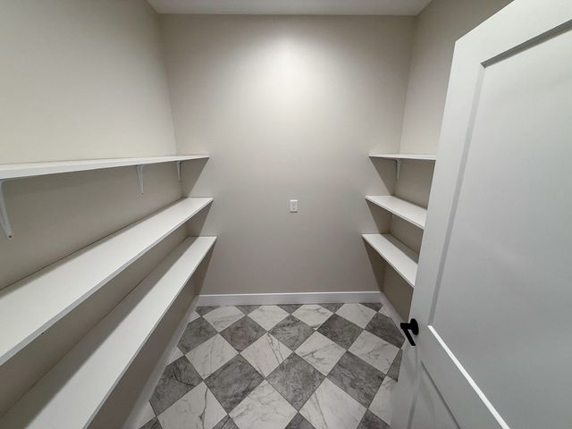 1909 S Stone Creek Boulevard, Urbana, IL 61802