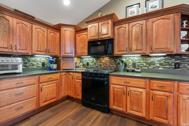 12920 Jade Cove, Fort Wayne, IN 46845