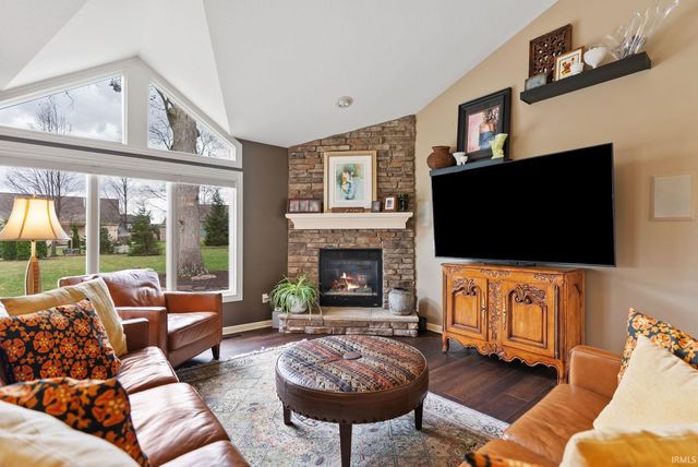 12920 Jade Cove, Fort Wayne, IN 46845