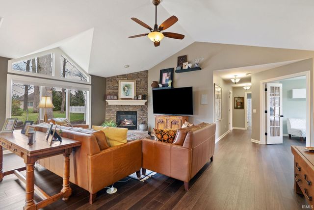 12920 Jade Cove, Fort Wayne, IN 46845