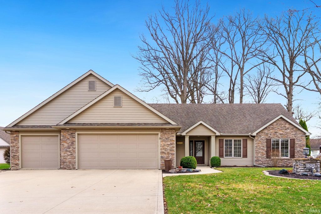 12920 Jade Cove, Fort Wayne, IN 46845