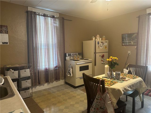 736 Pennsylvania Avenue, Irwin, PA 15642