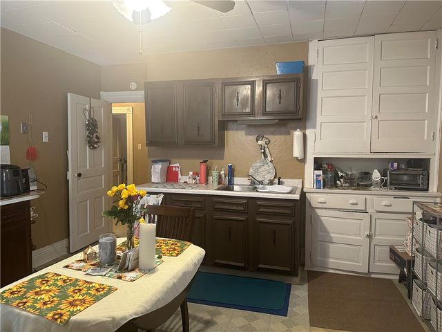 736 Pennsylvania Avenue, Irwin, PA 15642
