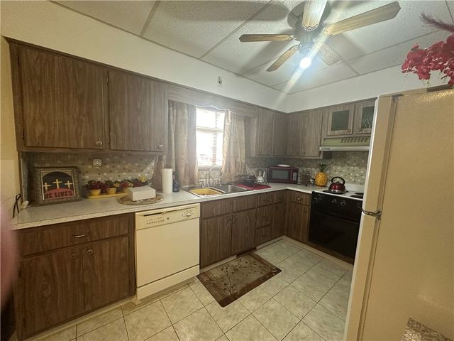 736 Pennsylvania Avenue, Irwin, PA 15642