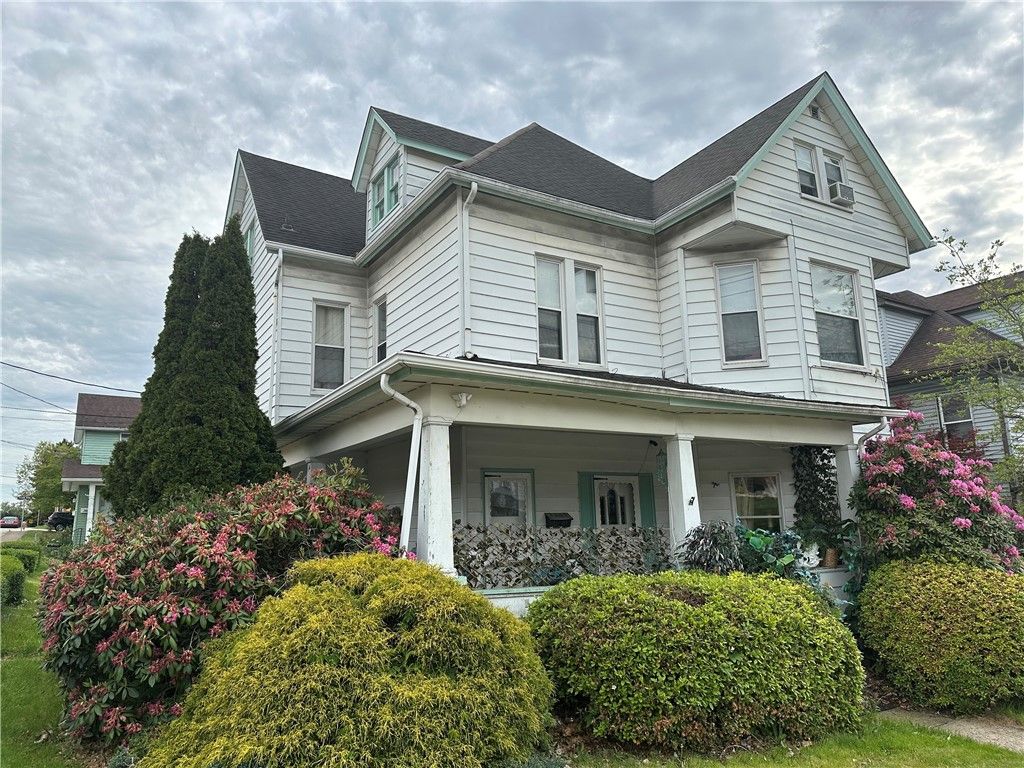 736 Pennsylvania Avenue, Irwin, PA 15642
