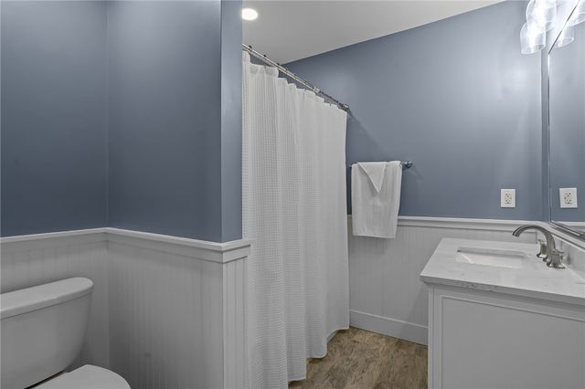 25 Deer Run Crossing 45, Warwick, RI 02818