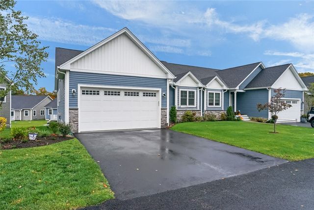 25 Deer Run Crossing 45, Warwick, RI 02818