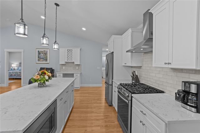 25 Deer Run Crossing 45, Warwick, RI 02818