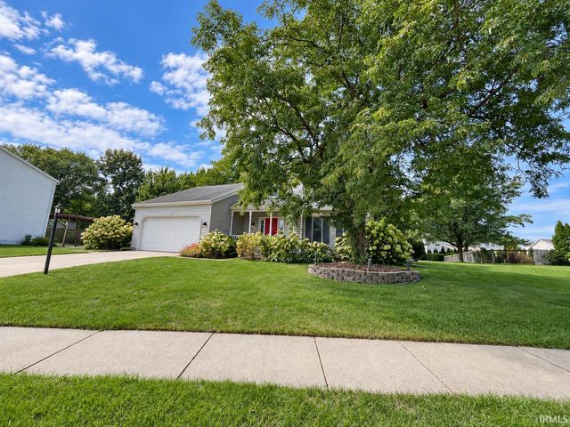 51701 Harvester Drive, Granger, IN 46530