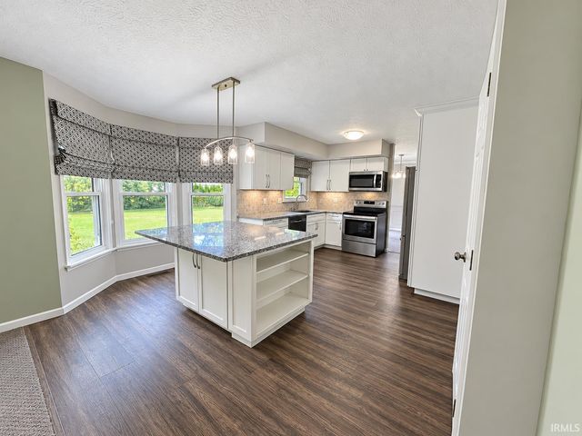 51701 Harvester Drive, Granger, IN 46530