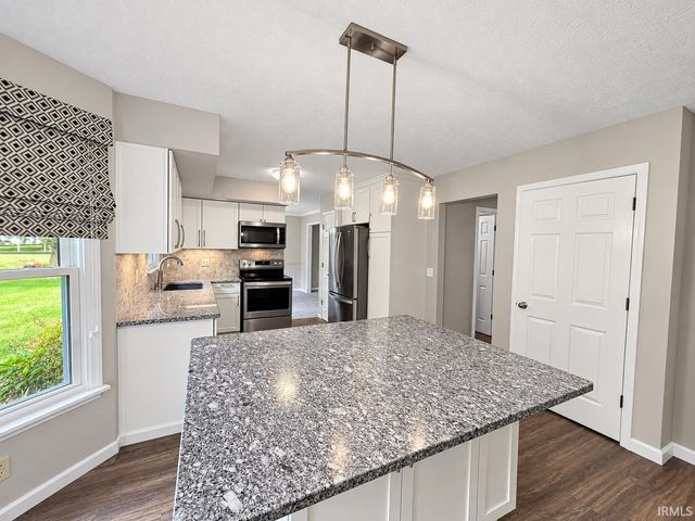 51701 Harvester Drive, Granger, IN 46530