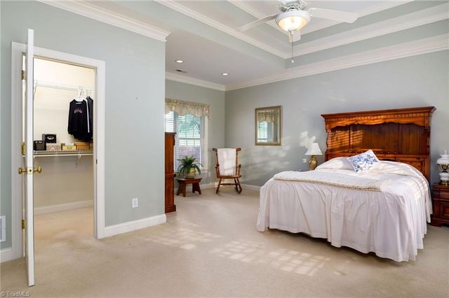 1024 Prestwick Court, Clemmons, NC 27012