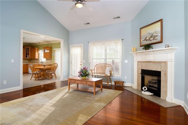 1024 Prestwick Court, Clemmons, NC 27012