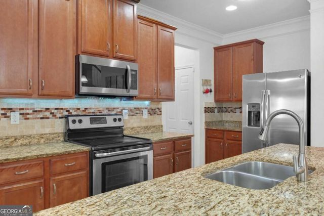 2325 Arnold Mill Road, Lawrenceville, GA 30044