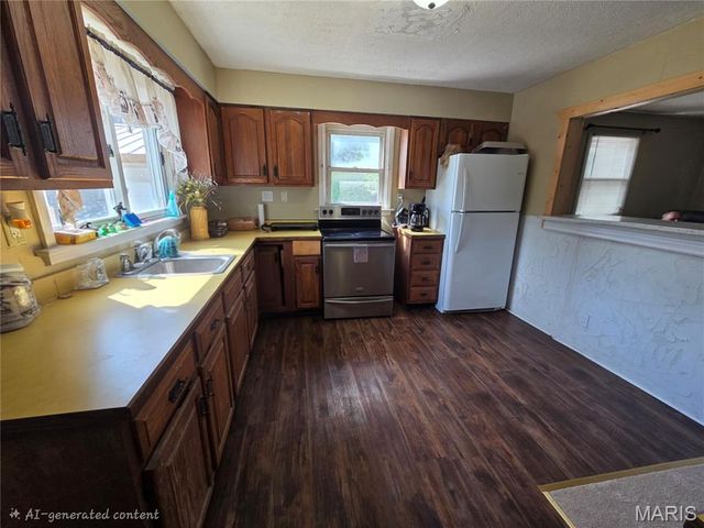 2002 Jerome Lane, Cahokia, IL 62206