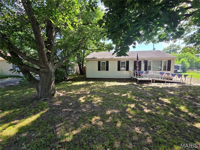2002 Jerome Lane, Cahokia, IL 62206