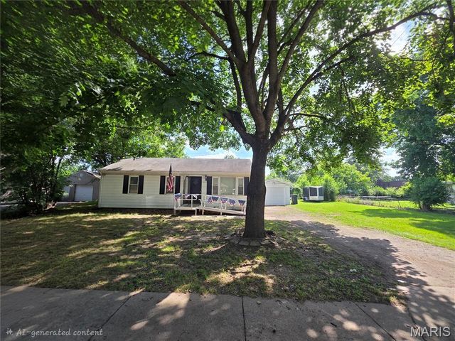2002 Jerome Lane, Cahokia, IL 62206