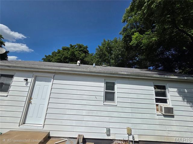 2002 Jerome Lane, Cahokia, IL 62206