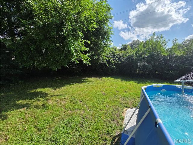 2002 Jerome Lane, Cahokia, IL 62206