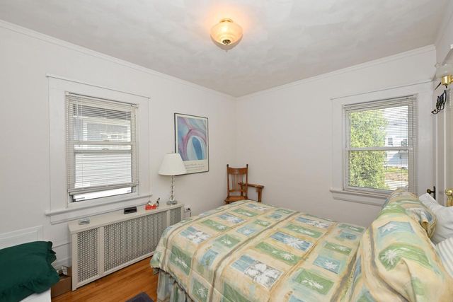 3530 W Linden PLACE, Milwaukee, WI 53208