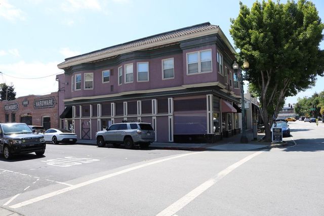 901 Main Street, Redwood City, CA 94063