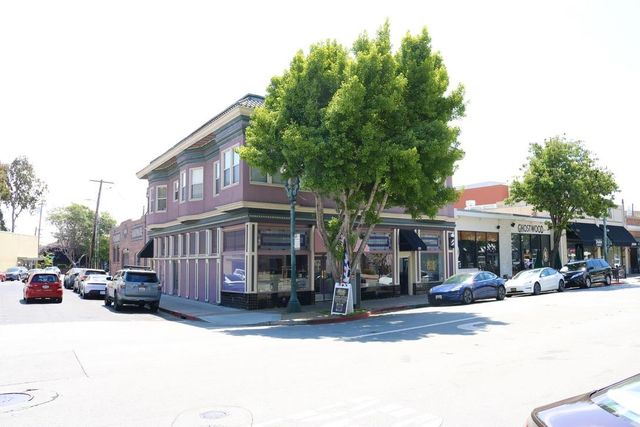 901 Main Street, Redwood City, CA 94063