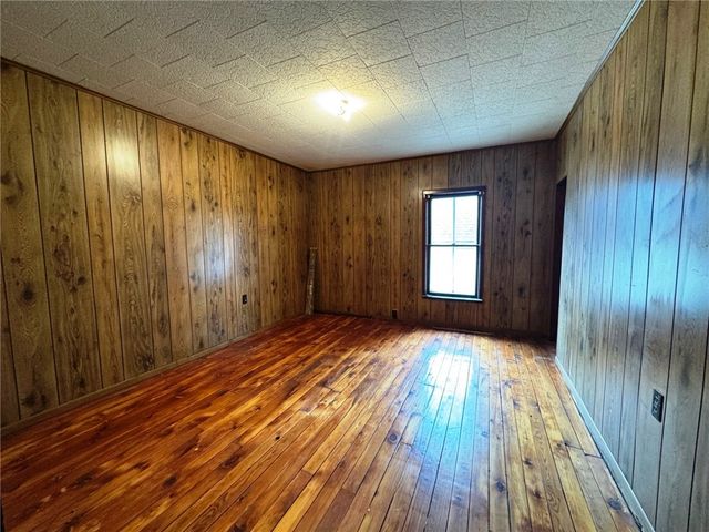 35 Lincoln Avenue, Bradford City, PA 16701