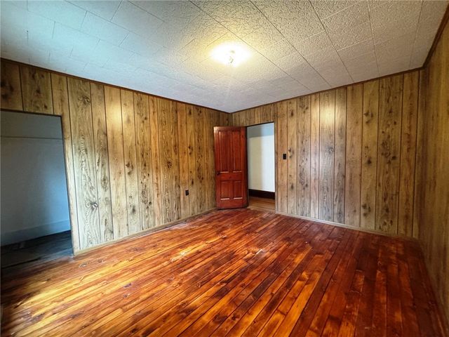 35 Lincoln Avenue, Bradford City, PA 16701