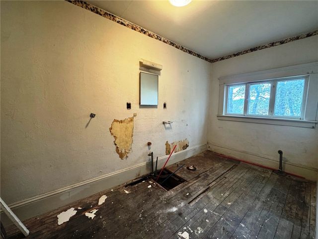 35 Lincoln Avenue, Bradford City, PA 16701