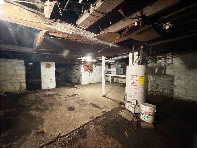 35 Lincoln Avenue, Bradford City, PA 16701