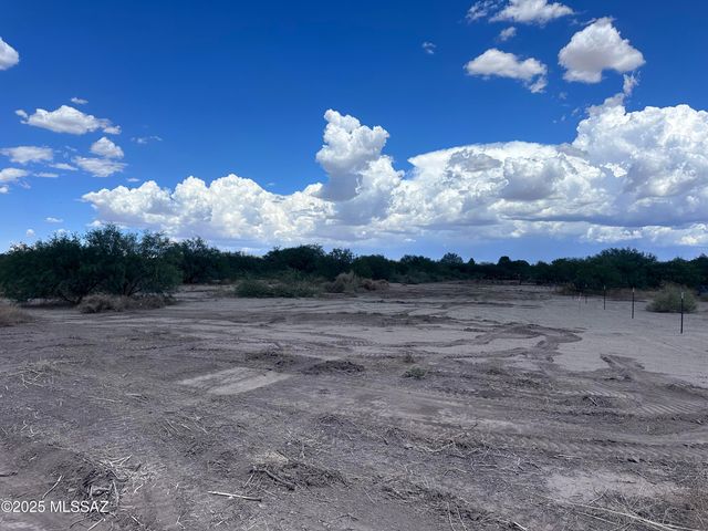 1455 N F Triangle Lane, Benson, AZ 85602