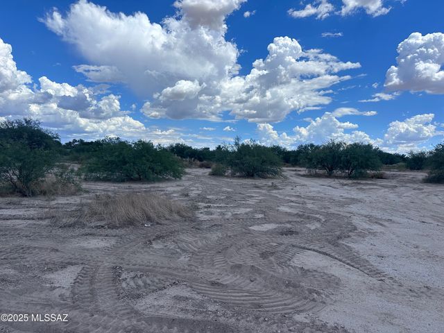 1455 N F Triangle Lane, Benson, AZ 85602
