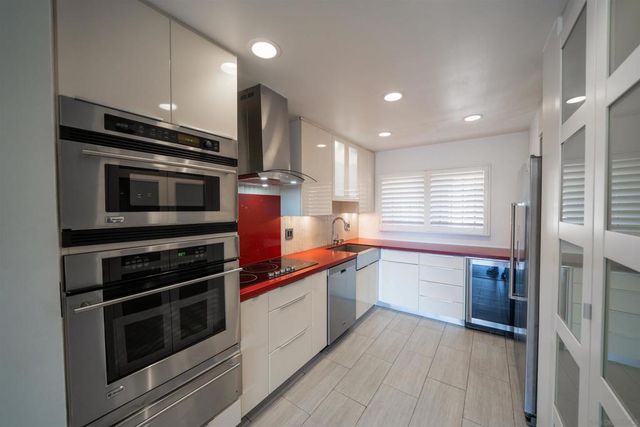 2520 Clairemont Dr. 309, San Diego, CA 92117