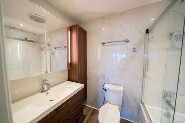 2520 Clairemont Dr. 309, San Diego, CA 92117