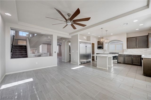 5697 Graystone Ridge Avenue, Las Vegas, NV 89141