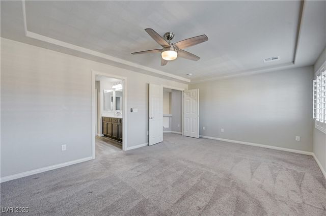 5697 Graystone Ridge Avenue, Las Vegas, NV 89141