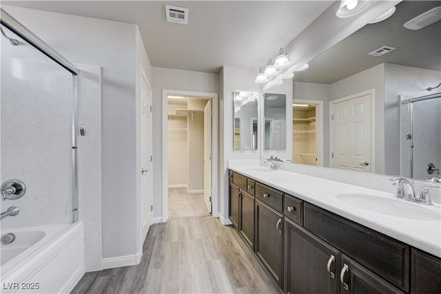 5697 Graystone Ridge Avenue, Las Vegas, NV 89141