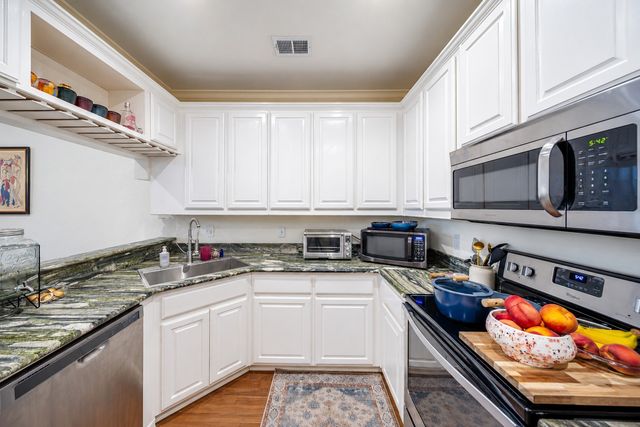 3407 Binkley Avenue D, University Park, TX 75205