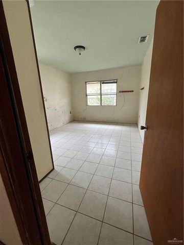2322 E La Pointe Avenue, Alton, TX 78573